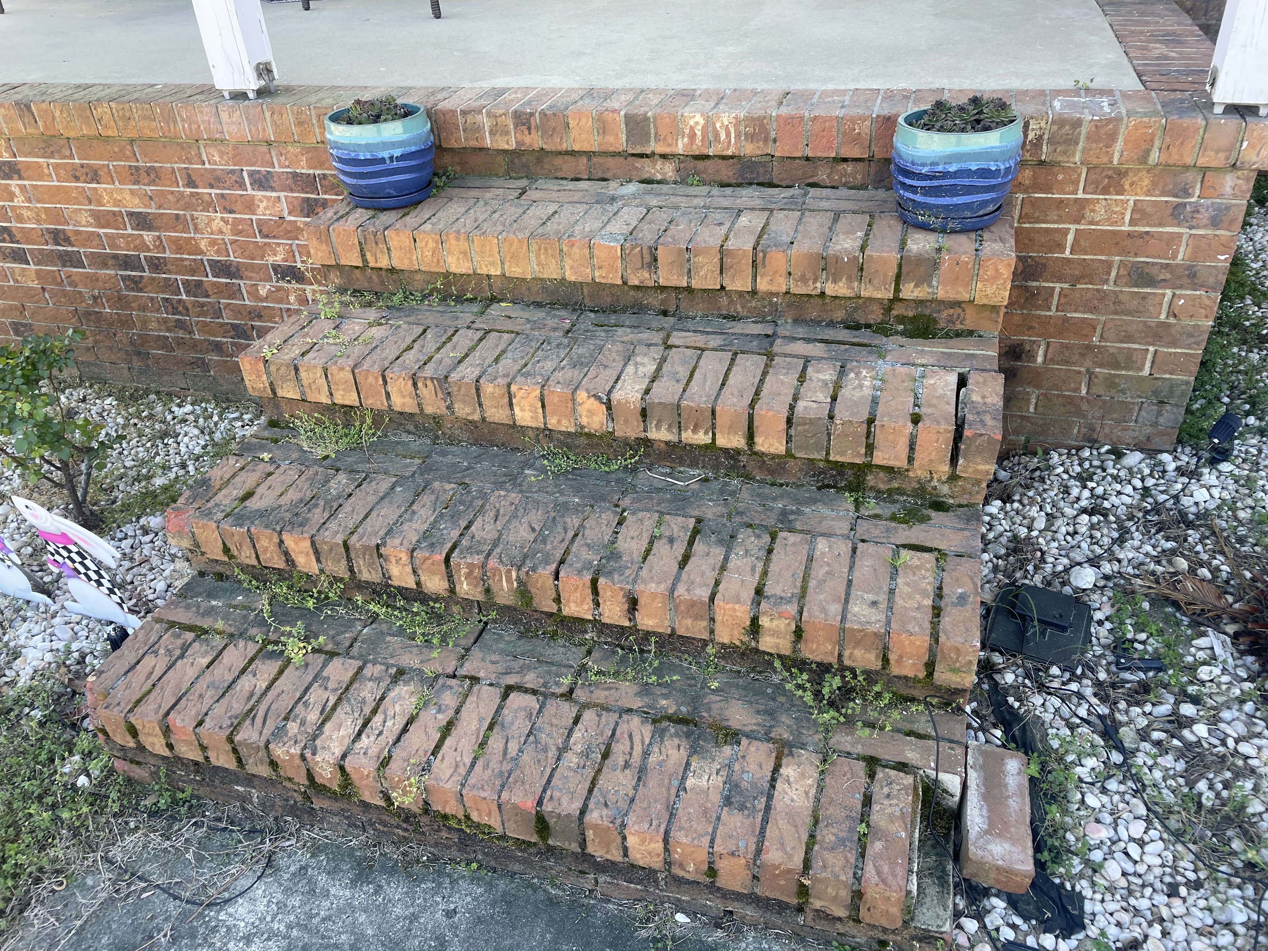 Brick Cleaning in Pikeville, NC (1)