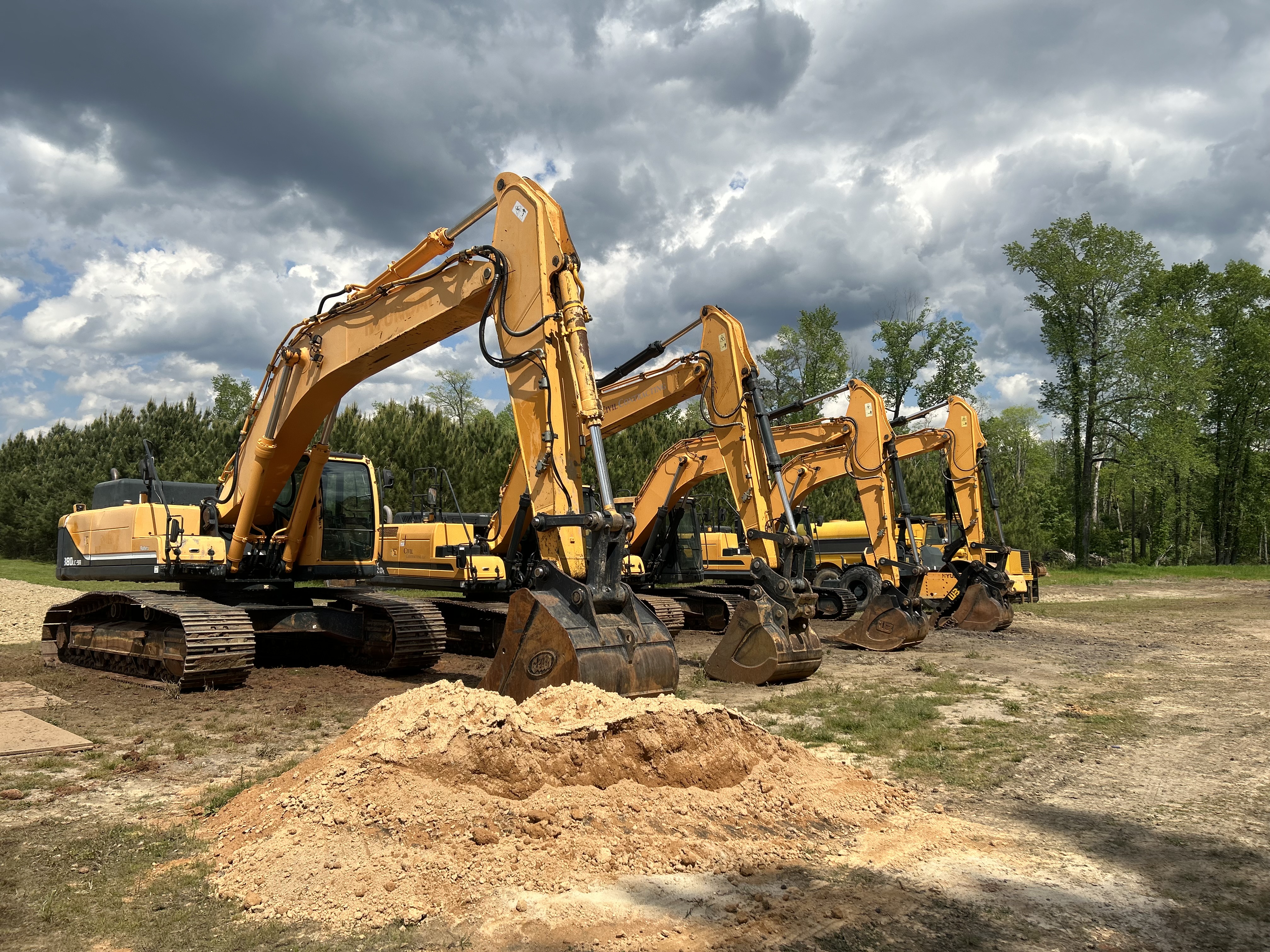 High quality heavy equipment cleaning in Smithfield North Carolina 